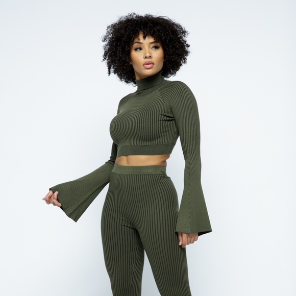 Jade Ribbed Two Piece - Picture 2 of 3